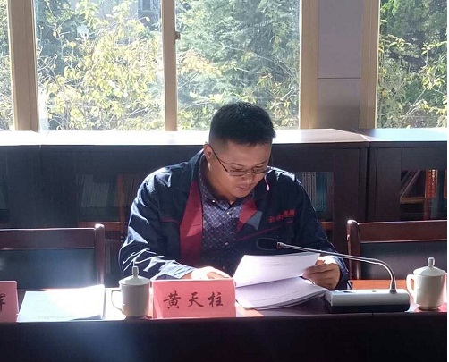 公司农民工代表作为集团职工代表参加省总工会座谈会