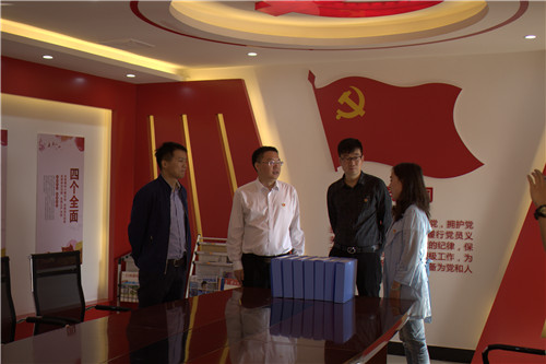 公司领导到建设产业化分公司党支部调研标化党支部建设情况