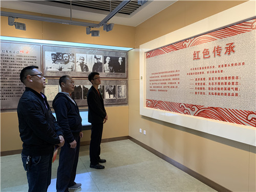 项目总承包部党支部到祥云县开展“不忘初心，牢记使命”主题教育