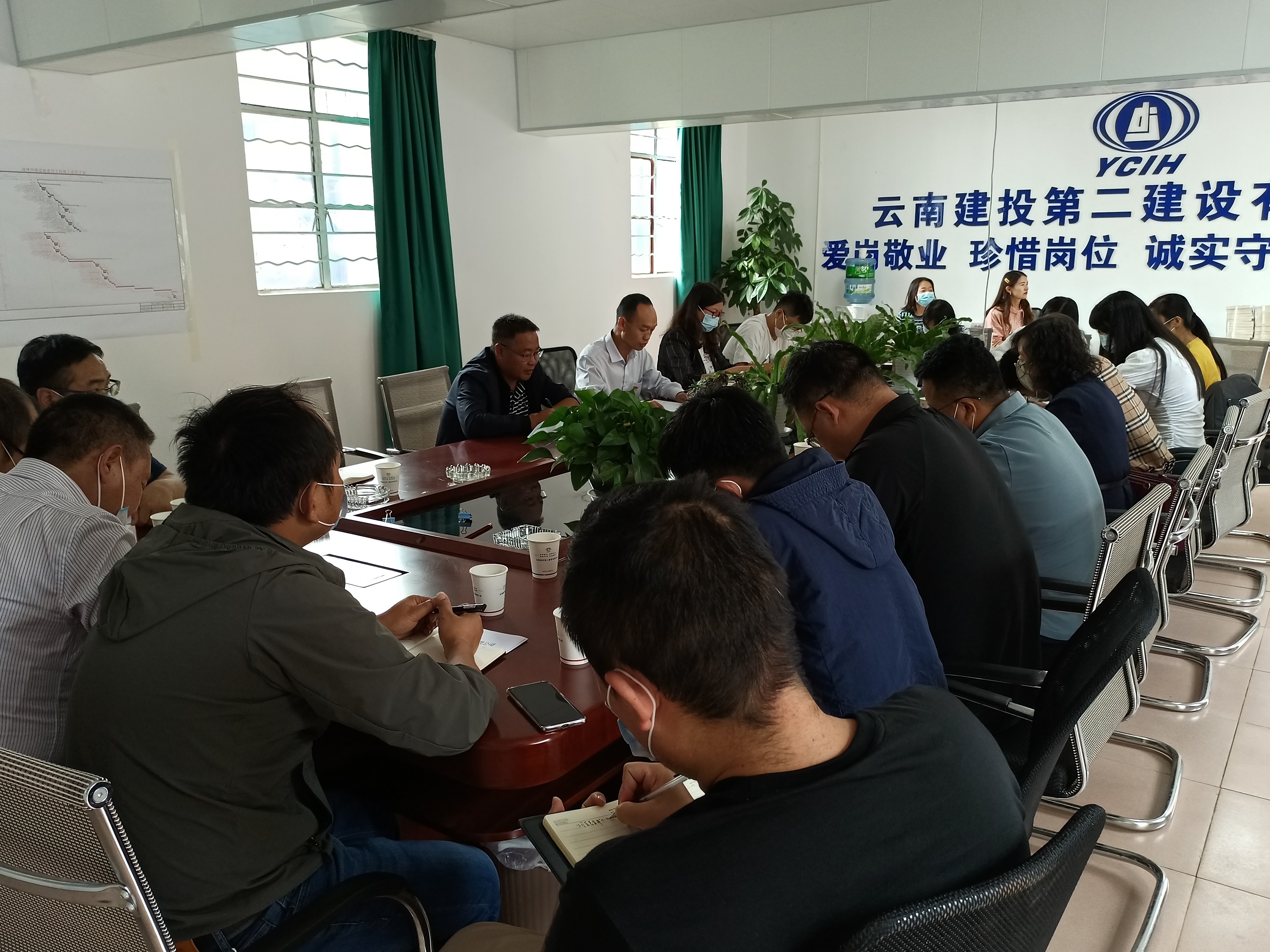 【党课开讲啦】董学友在国博项目部讲党课